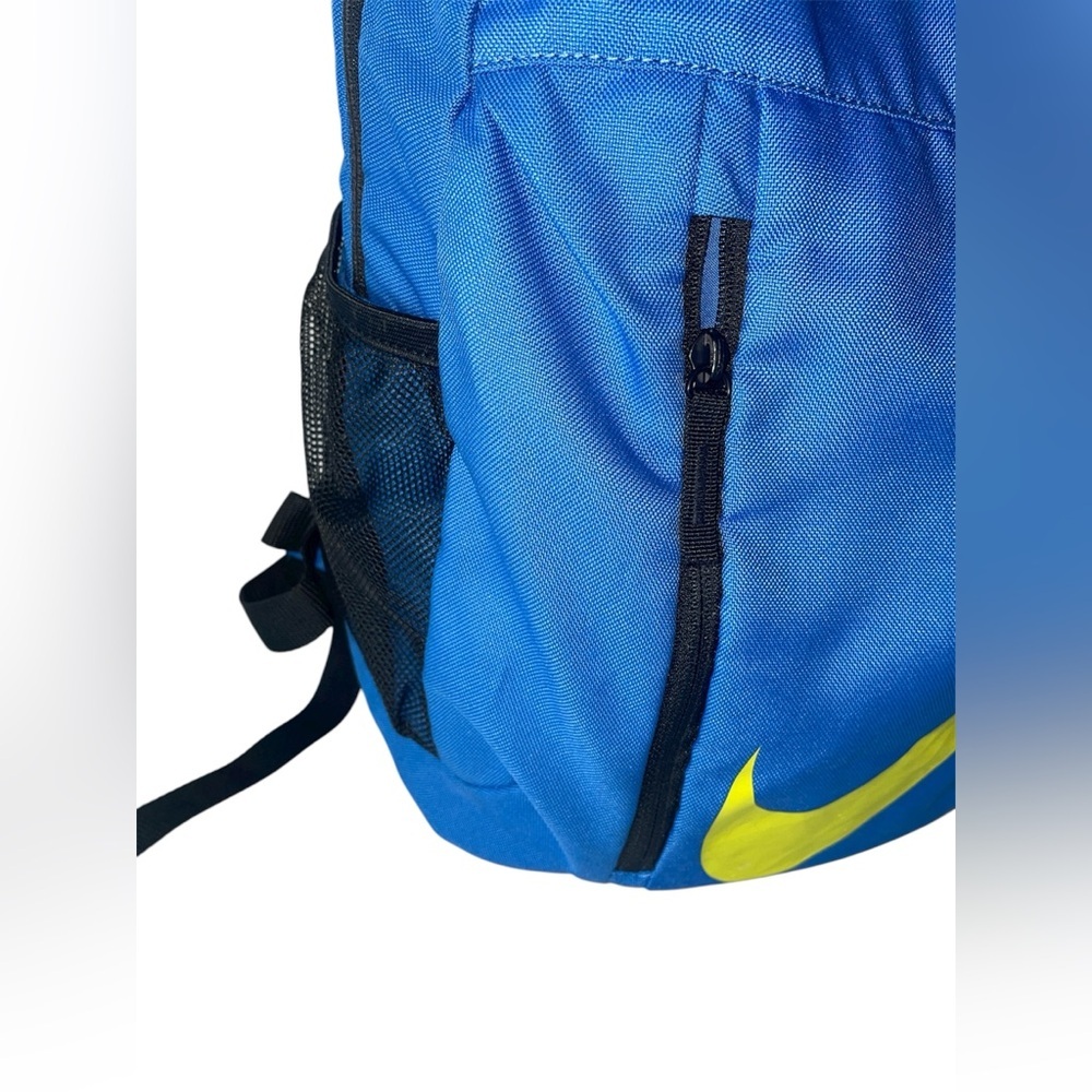 Nike Elemental Backpack - Picture 4 of 8